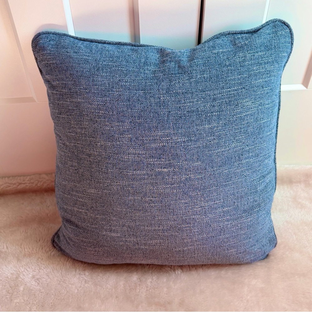 Ashely Furniture Blue Denim Throw Pillow Covers (Set of 2 ) - Picture 8 of 13